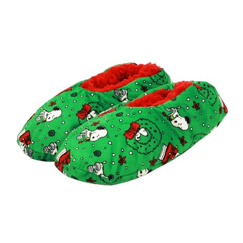 Peanuts Snoopy Holiday Print Youth Green Slipper Socks