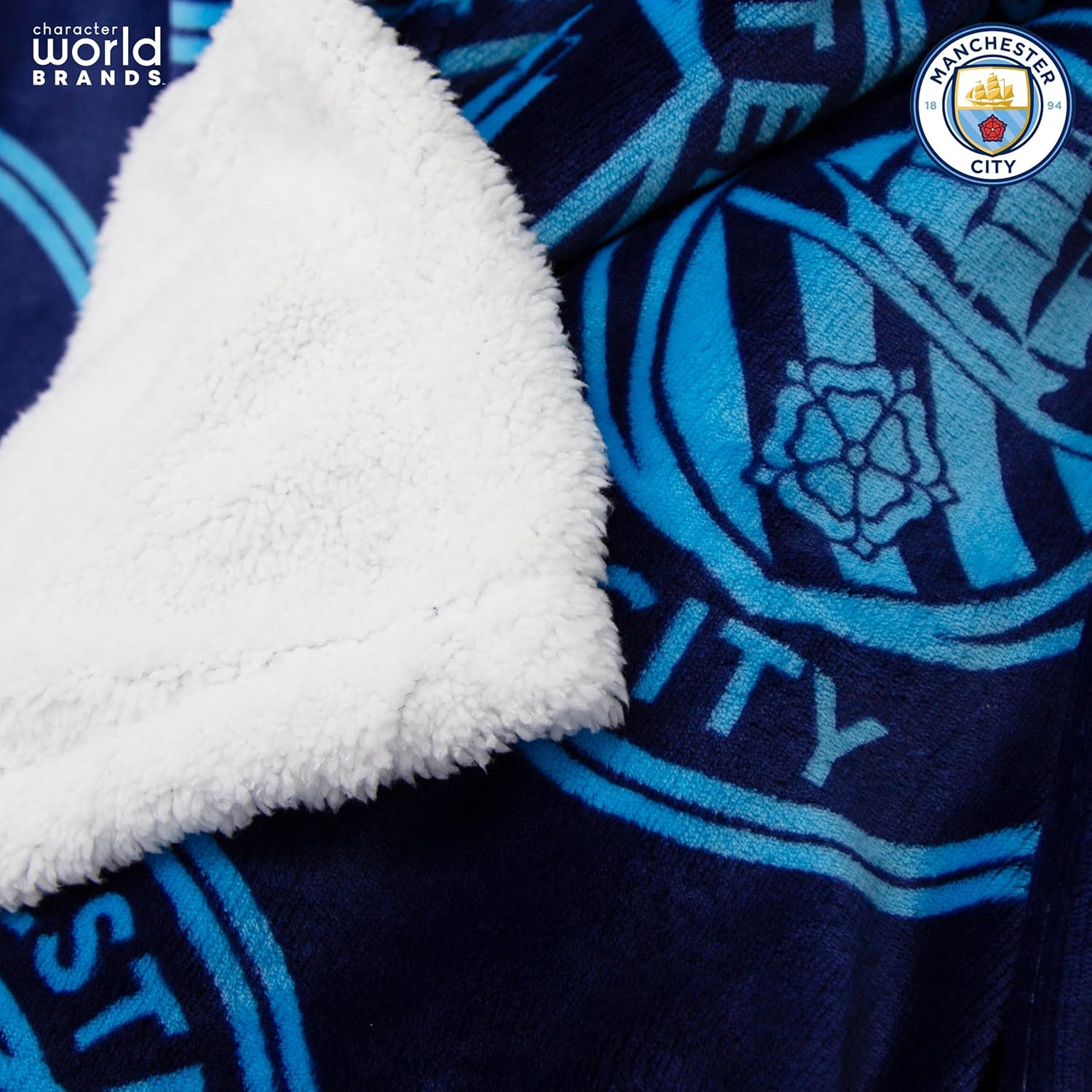 Manchester City FC Character World Official Soccer Crest Design Throw Blanket (60 x 70 Inches)