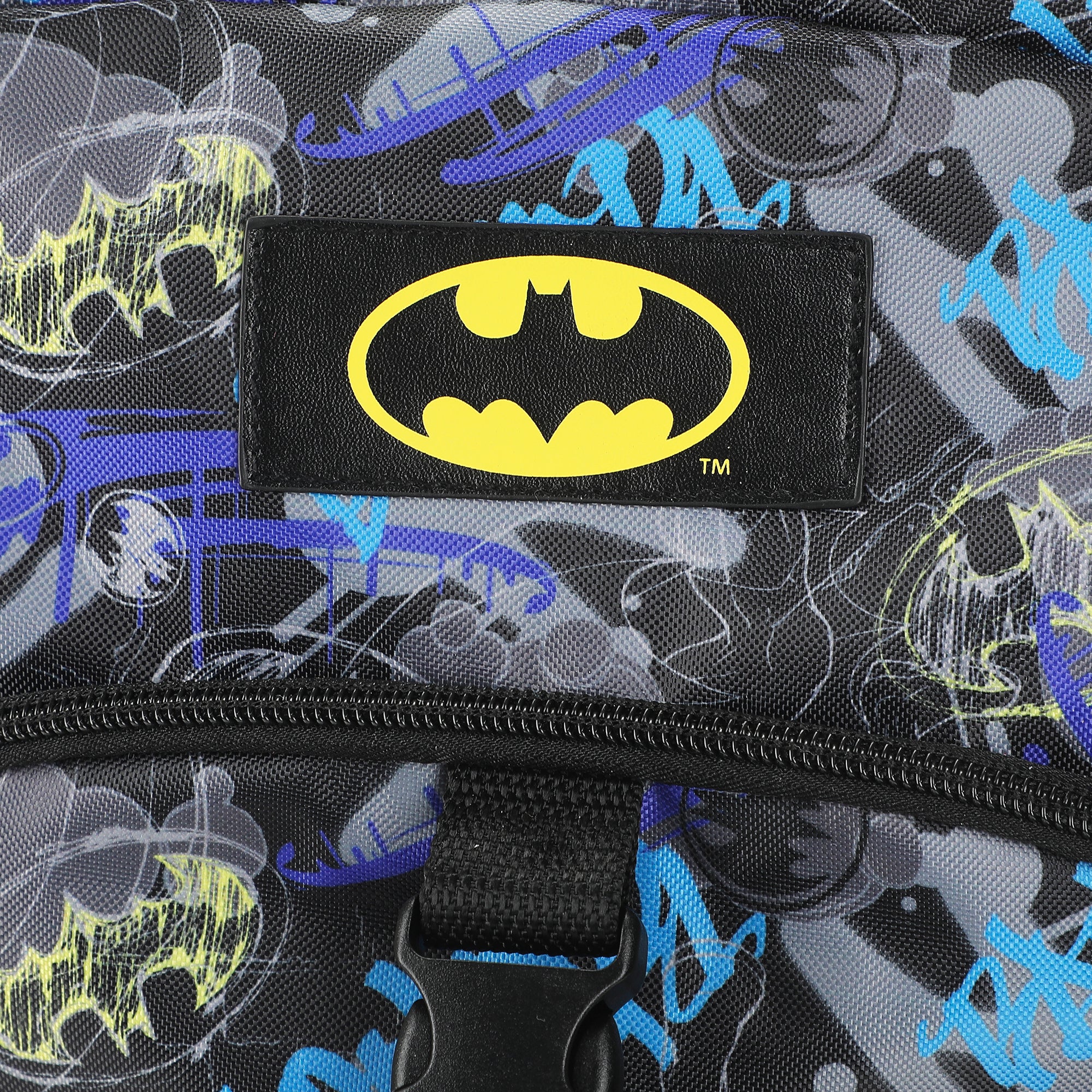 Batman 2-Piece 16" Premium Backpack & Lunch Kit Set for boys