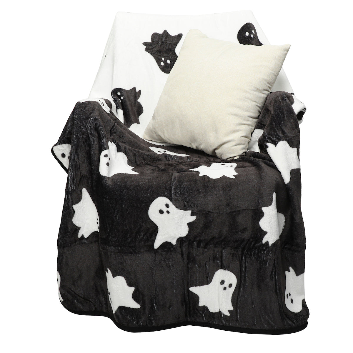 Halloween Ghosts Black & White 45" X 60" Throw Blanket