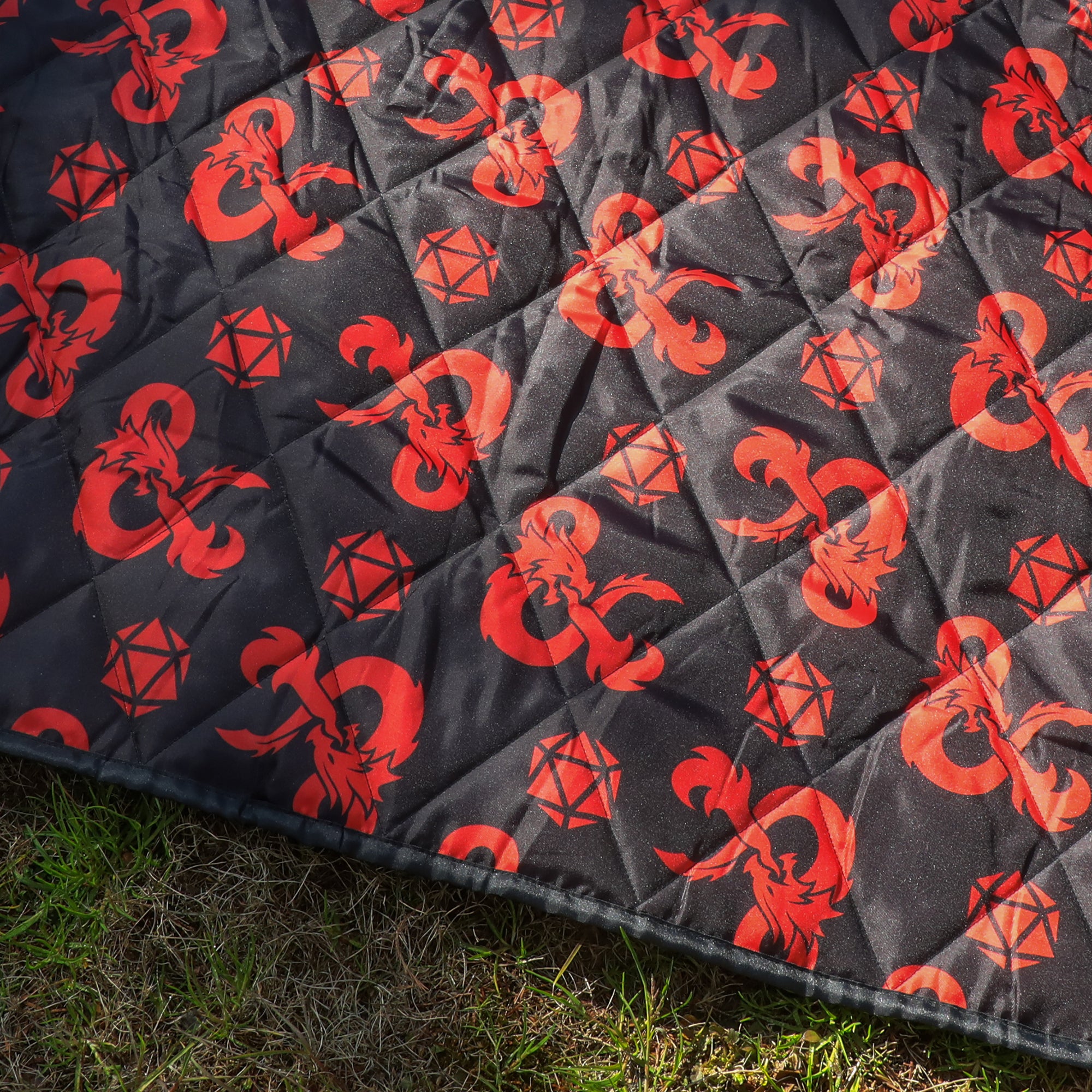 Dungeons & Dragons Ampersand Logo AOP Black Waterproof Quilted Camping Picnic Outdoor Blanket