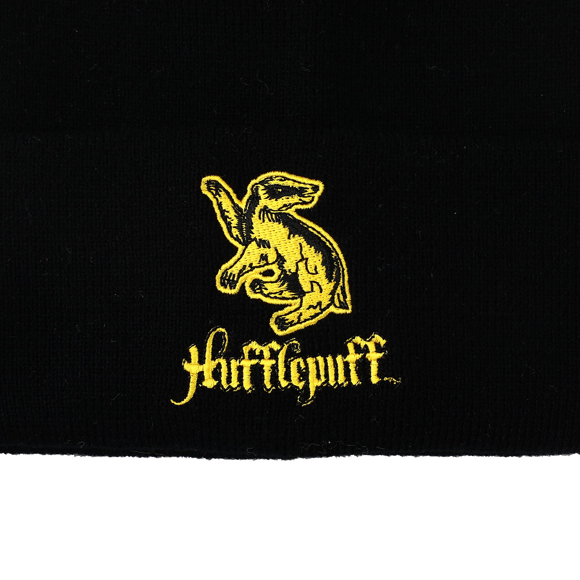 Harry Potter Hufflepuff Badger Embroidered Logo Black Cuffed Knitted Beanie hat