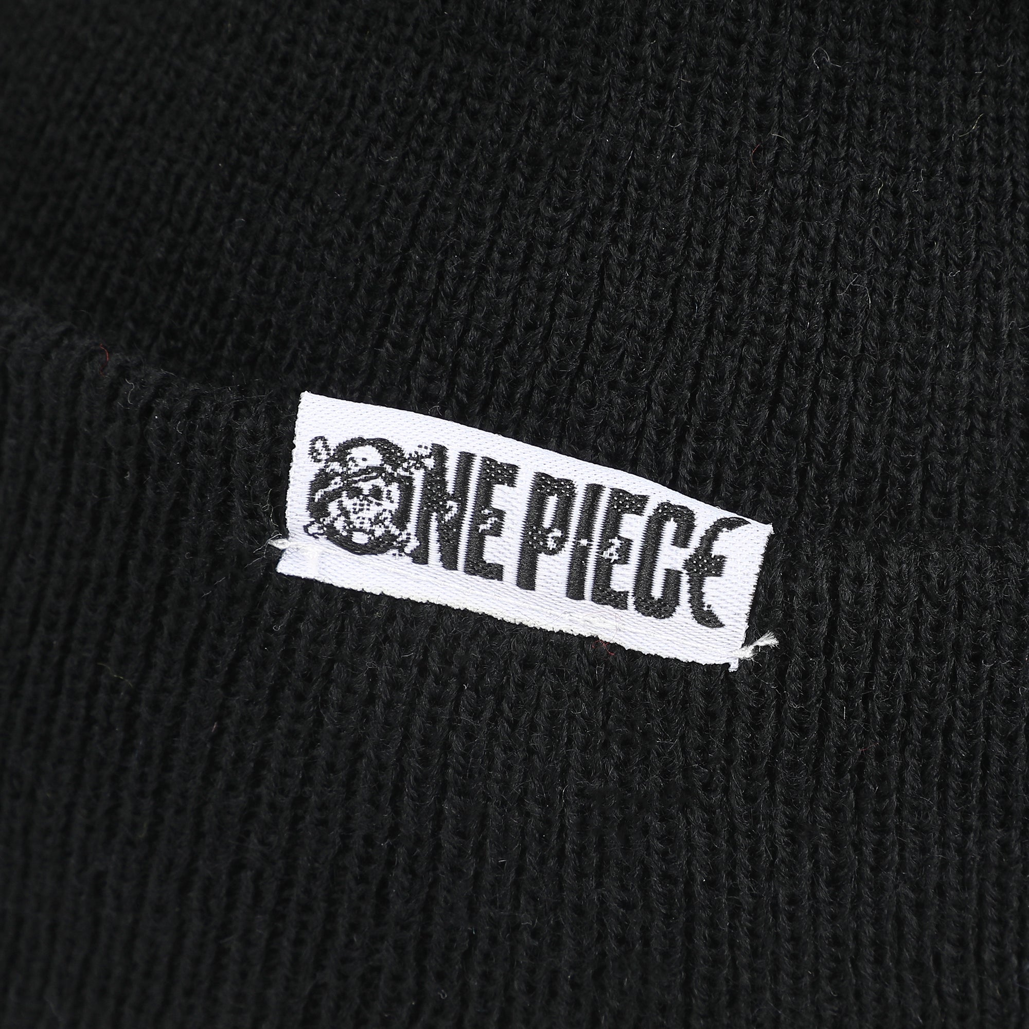 One Piece (Animated)  Zoro Jolly Roger And Woven Label Acrylic Knit Standard Cuff Beanie