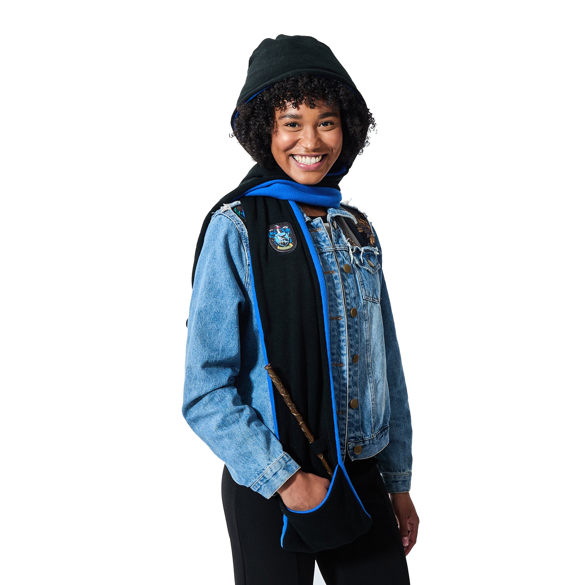 Harry Potter Ravenclaw Crest Black & Blue Snood With Wand Pocket