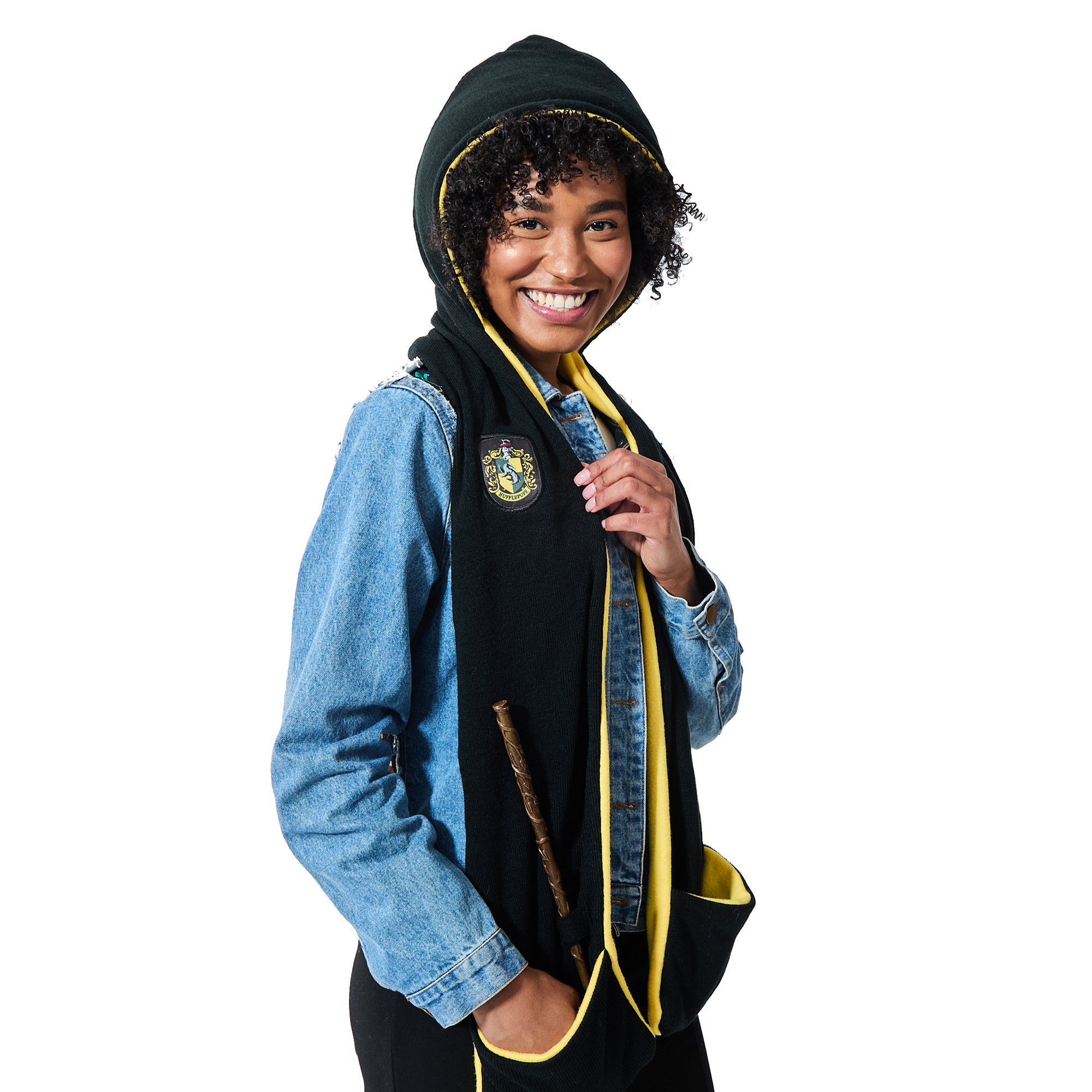 Harry Potter Hufflepuff Crest Black & Yellow Snood With Wand Pocket