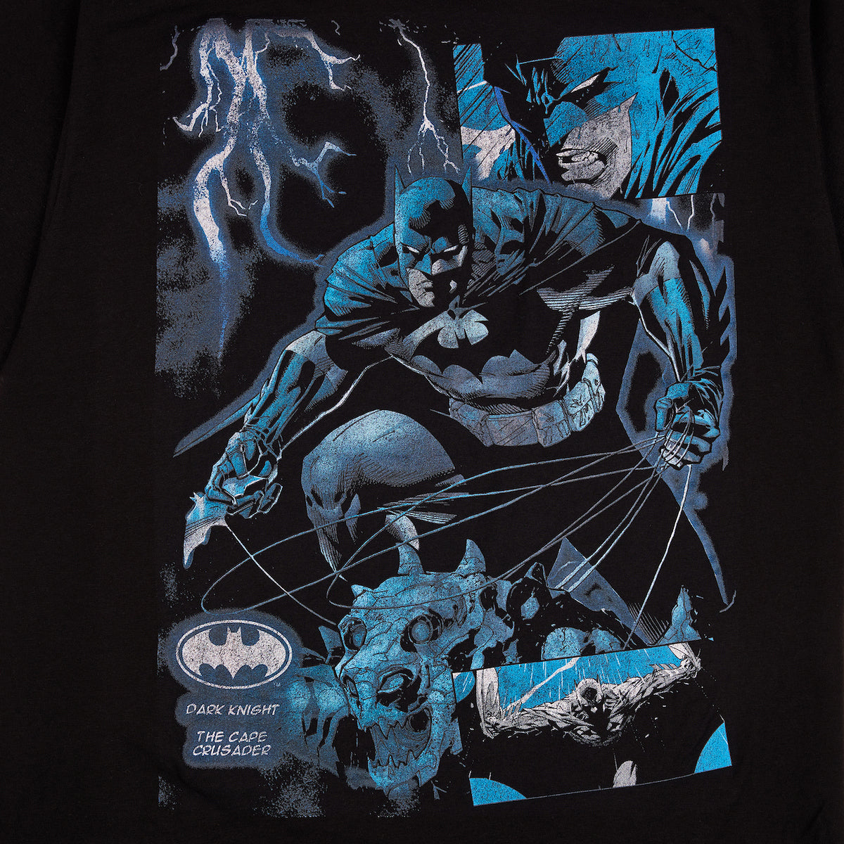 Batman Fighting Dragon Men's Black Crew Neck Short Sleeve T-shirt