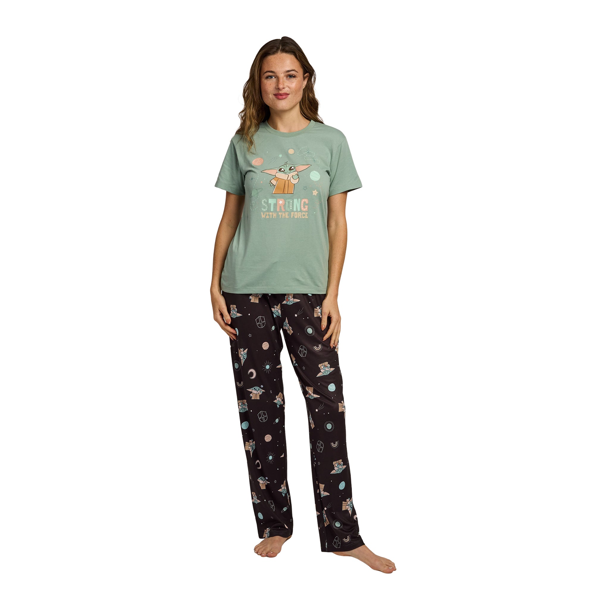 The Mandalorian Strong With The Force Grogu Women's T-Shirt And Sleep Pants Sleepwear Set
