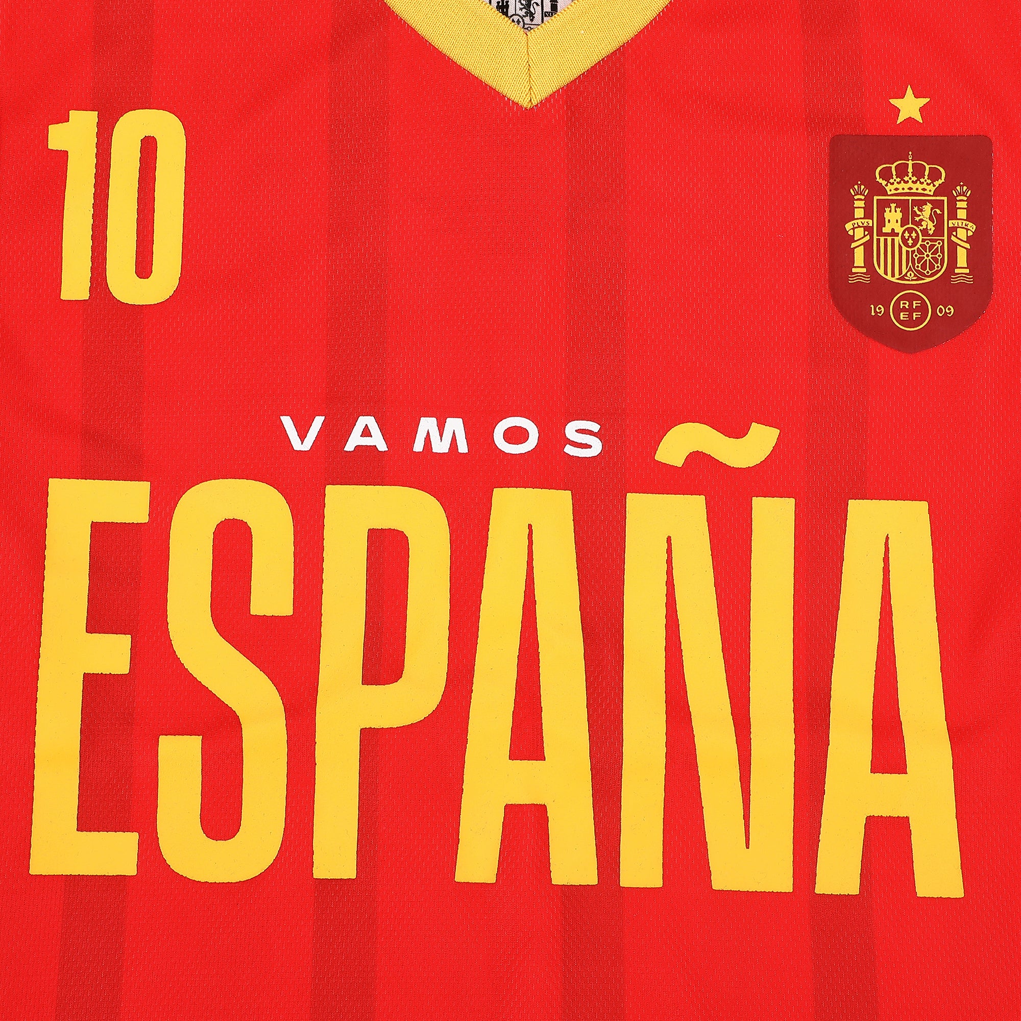 Spain Soccer Federation Espana 10 Boy’s 2-Pack Soccer Jersey & Shorts Combo Set