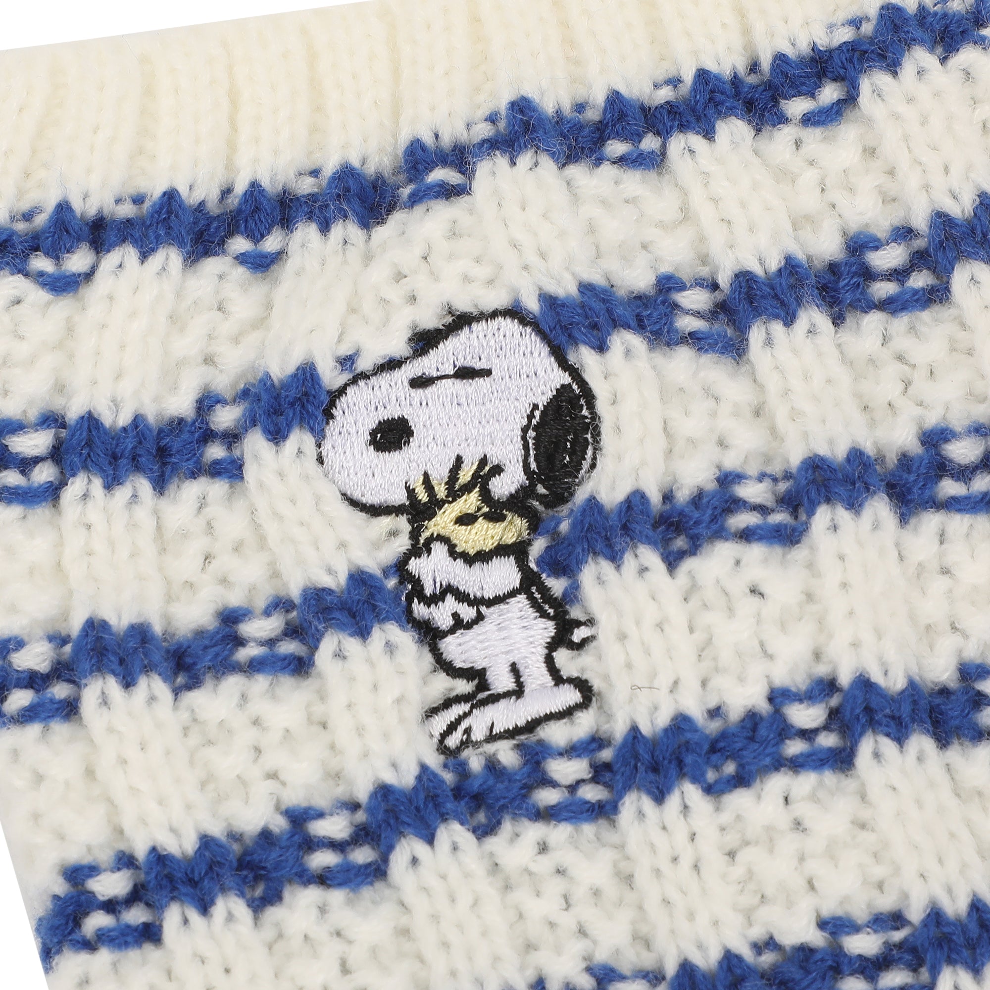 Peanuts Embroidered Peanuts Women's Slouch Crew Socks