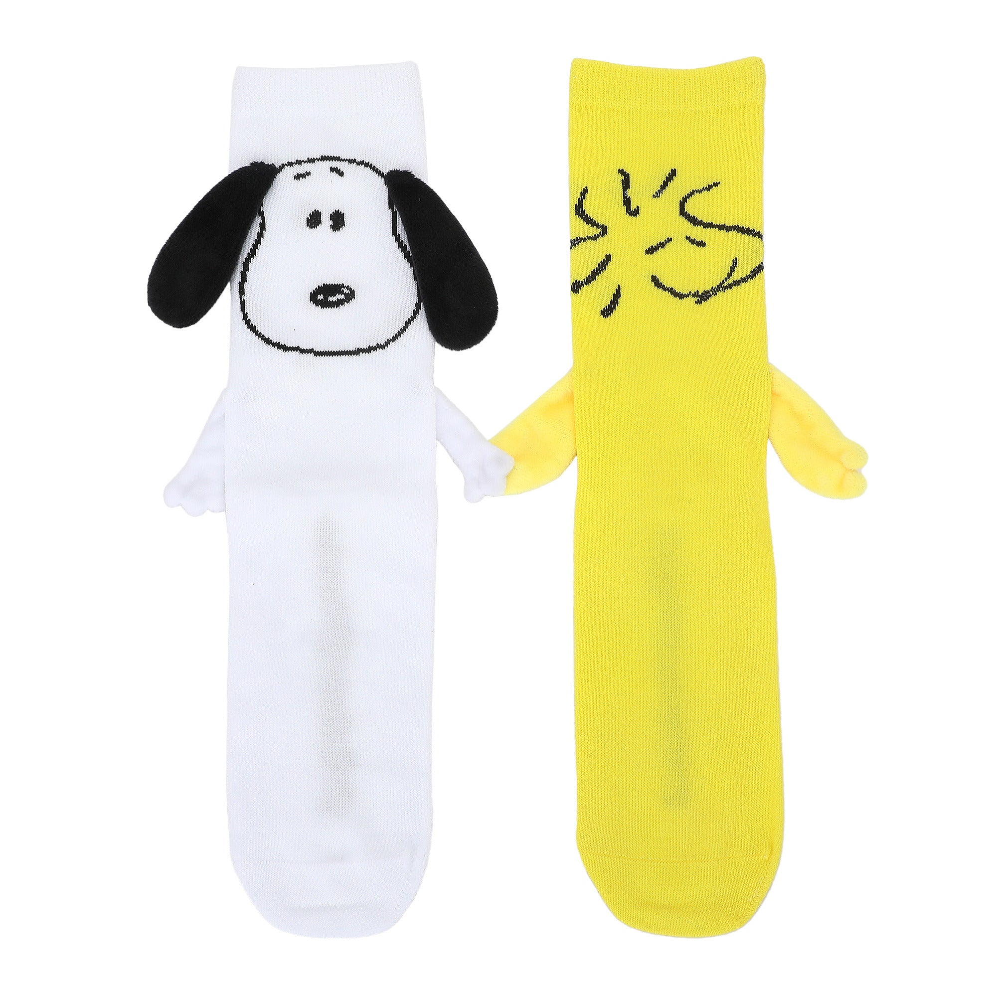 Peanuts Woodstock & Snoopy Women’s Crew Socks With Magnetic Holding Hands