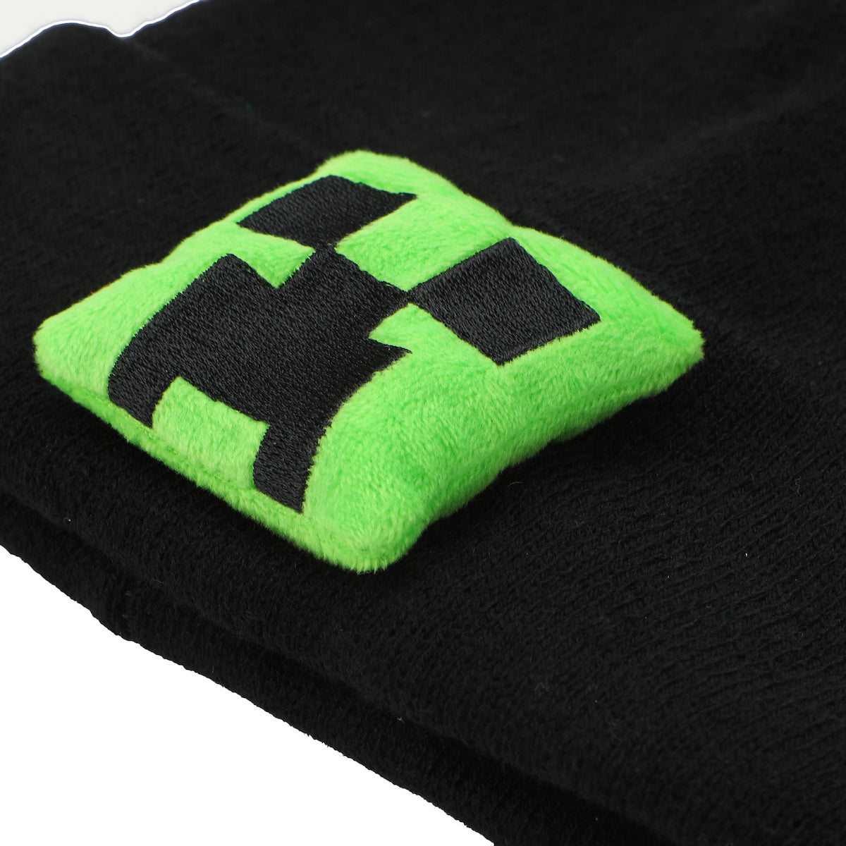 Minecraft Plush Creeper Patch Youth Black Cuff Beanie