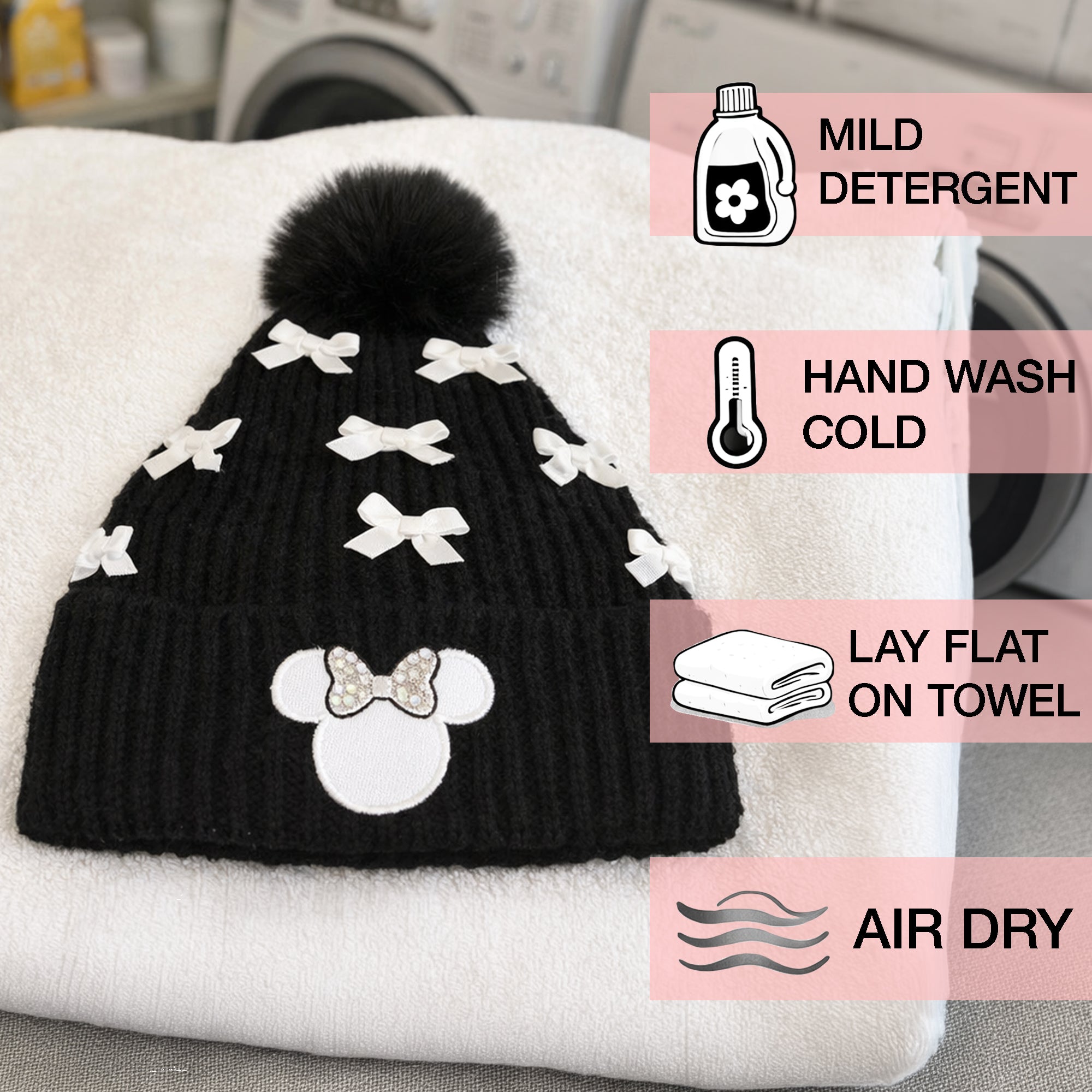 Disney Minnie Mouse Character Ears & Bow Appliques Black Cuff Beanie