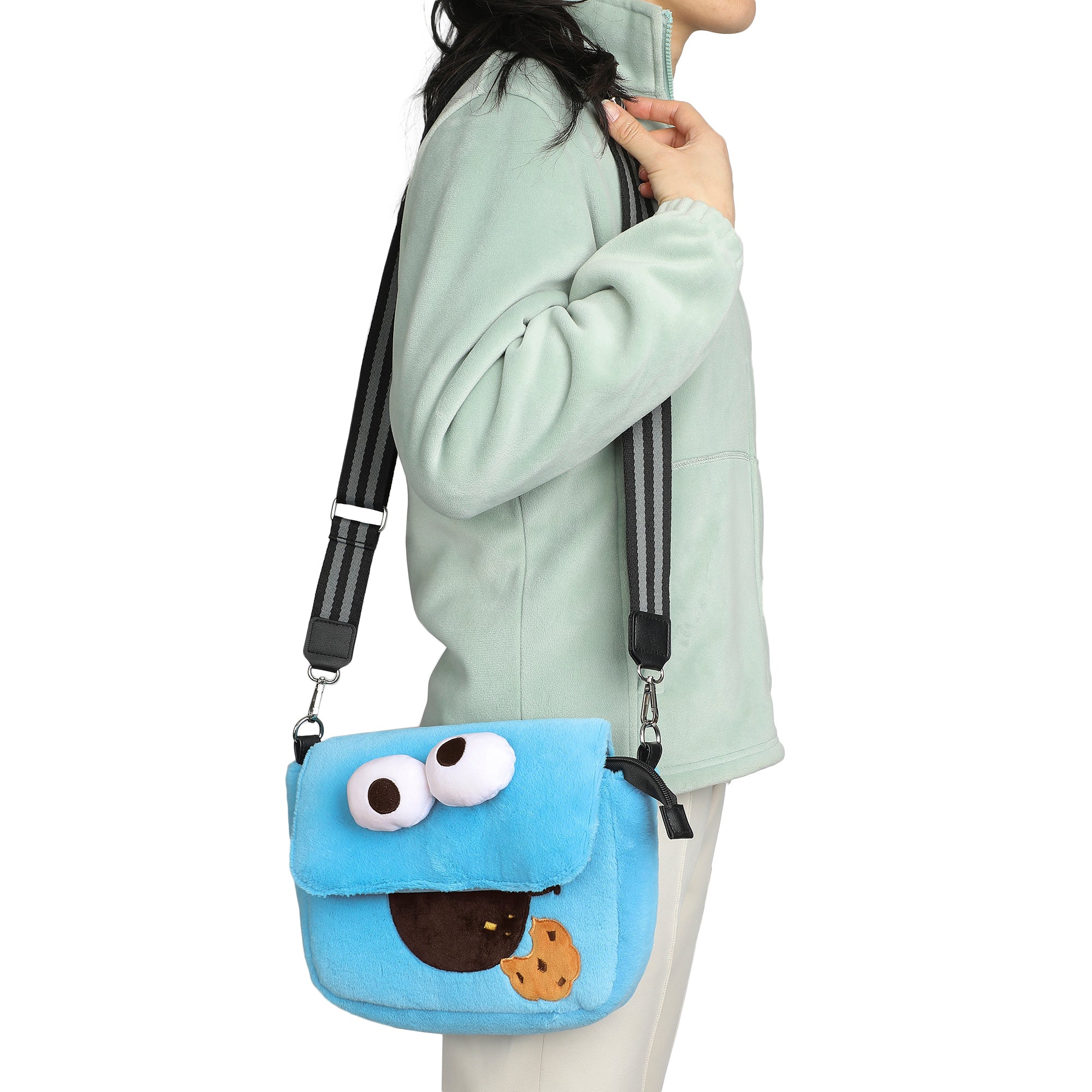 Sesame Street Cookie Monster 26 CM Plush Women's Crossbody Bag