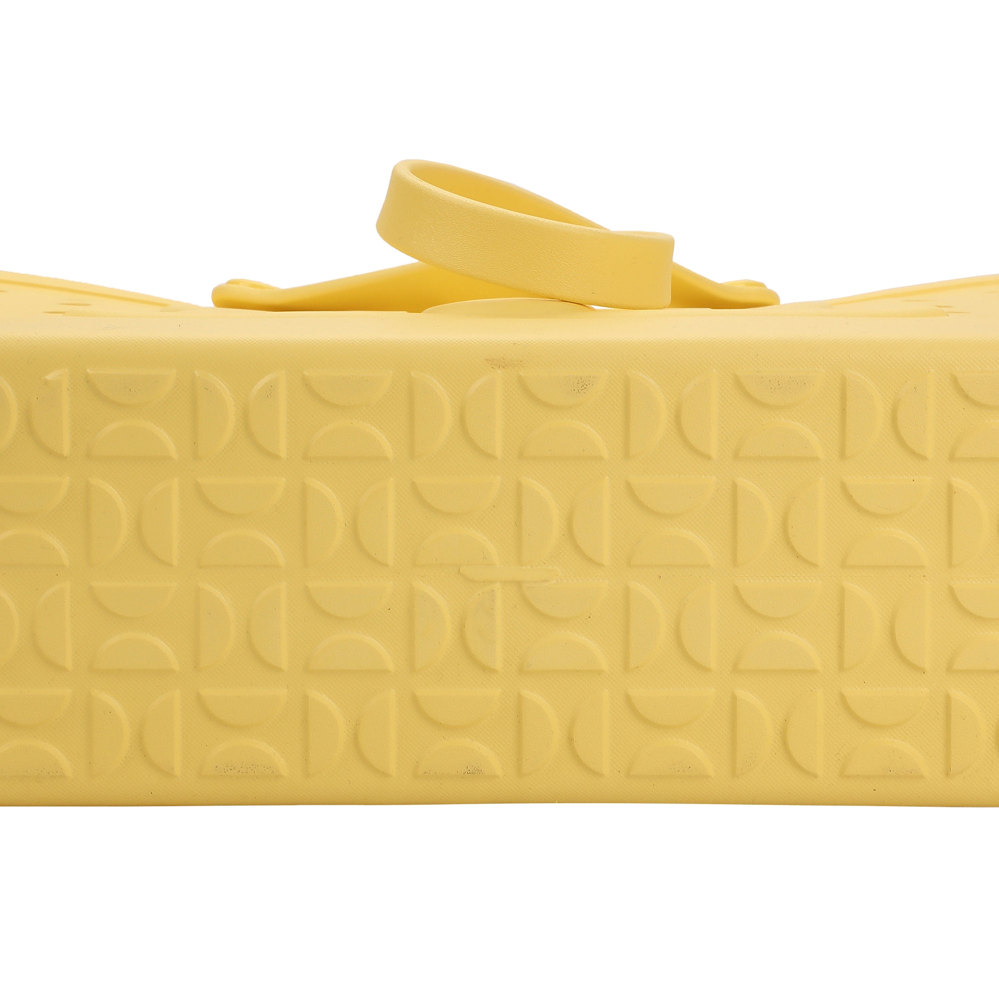 Disney Winnie the Pooh Rubber Rubber 16.5" EVA Molded Gummy Tote