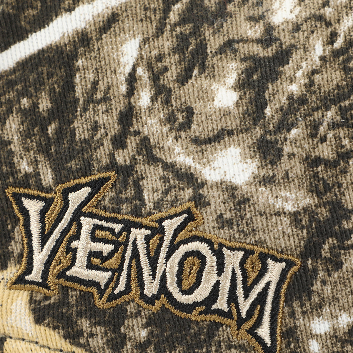 Venom Embroidered 3D Logo Camouflage Snapback Hat