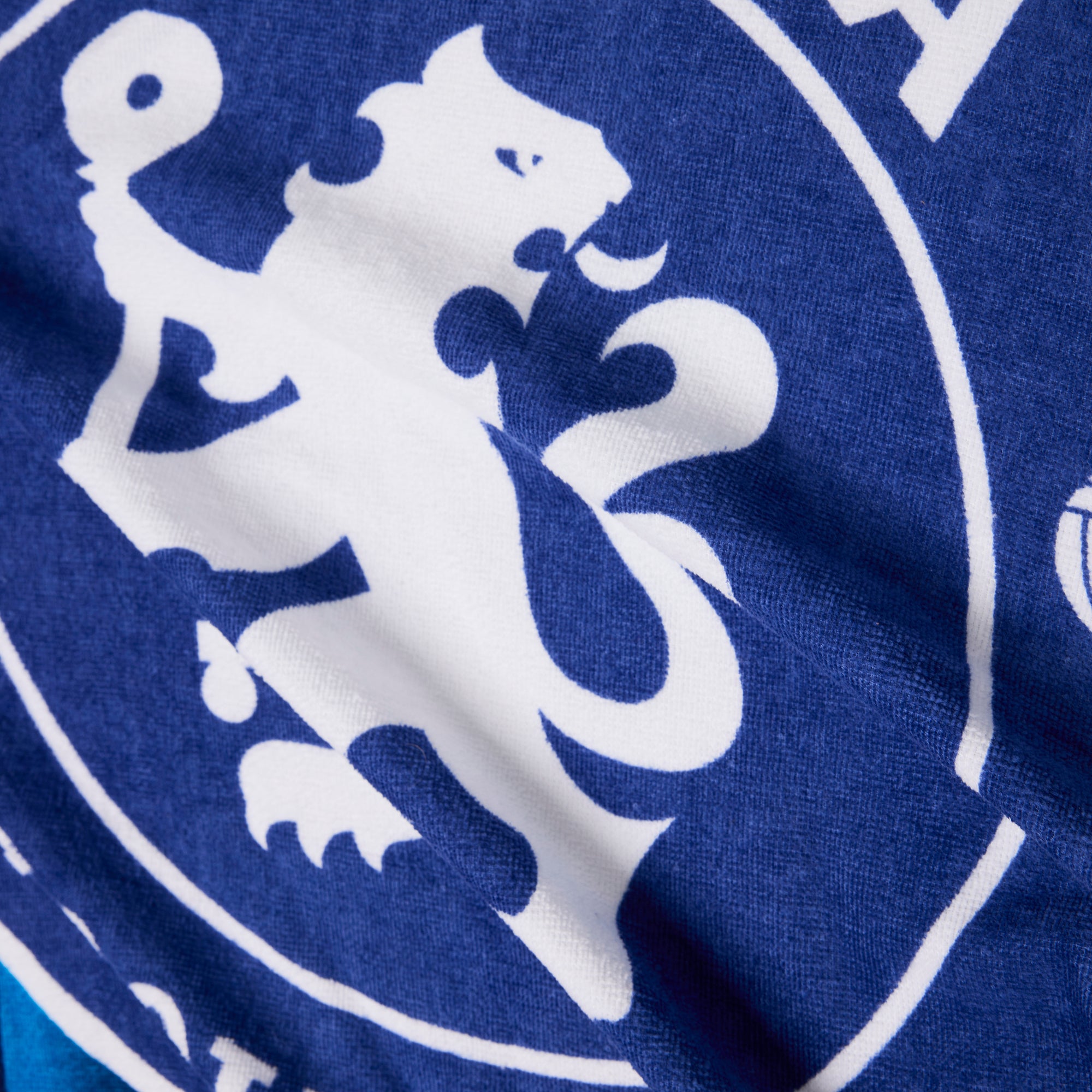 Official Chelsea FC Towel | Super Soft Feel Geometric Soccer Club Design | Perfect For Home Bath Beach & Swimming Pool | One Size 30 x 59” | 100% Cotton
