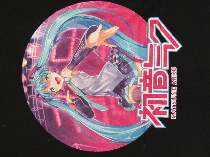 Hatsune Miku Anime Cartoon Circle Frame  Black Graphic Tee