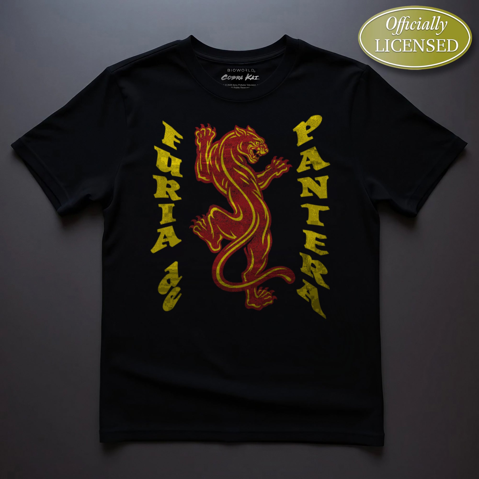 Cobra Kai Furia De Pantera Adult Black Crew Neck Short Sleeve T-shirt