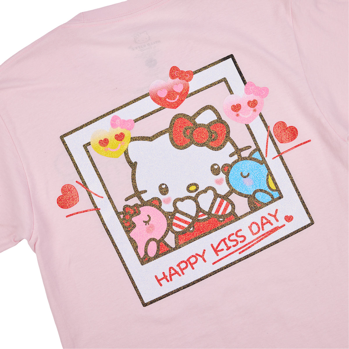 Hello Kitty Happy Kiss Day Valentine Photo Art Women's Cradle Pink Crew Neck Short Sleeve T-shirt