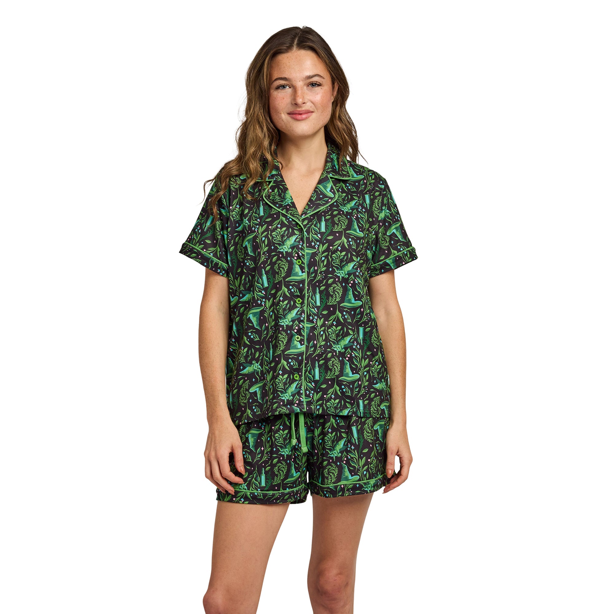 Wicked: For Good Elphaba Witch Hats All-Over Print Women’s Notch Collar Button-Down Shirt and Shorts Sleepwear Set