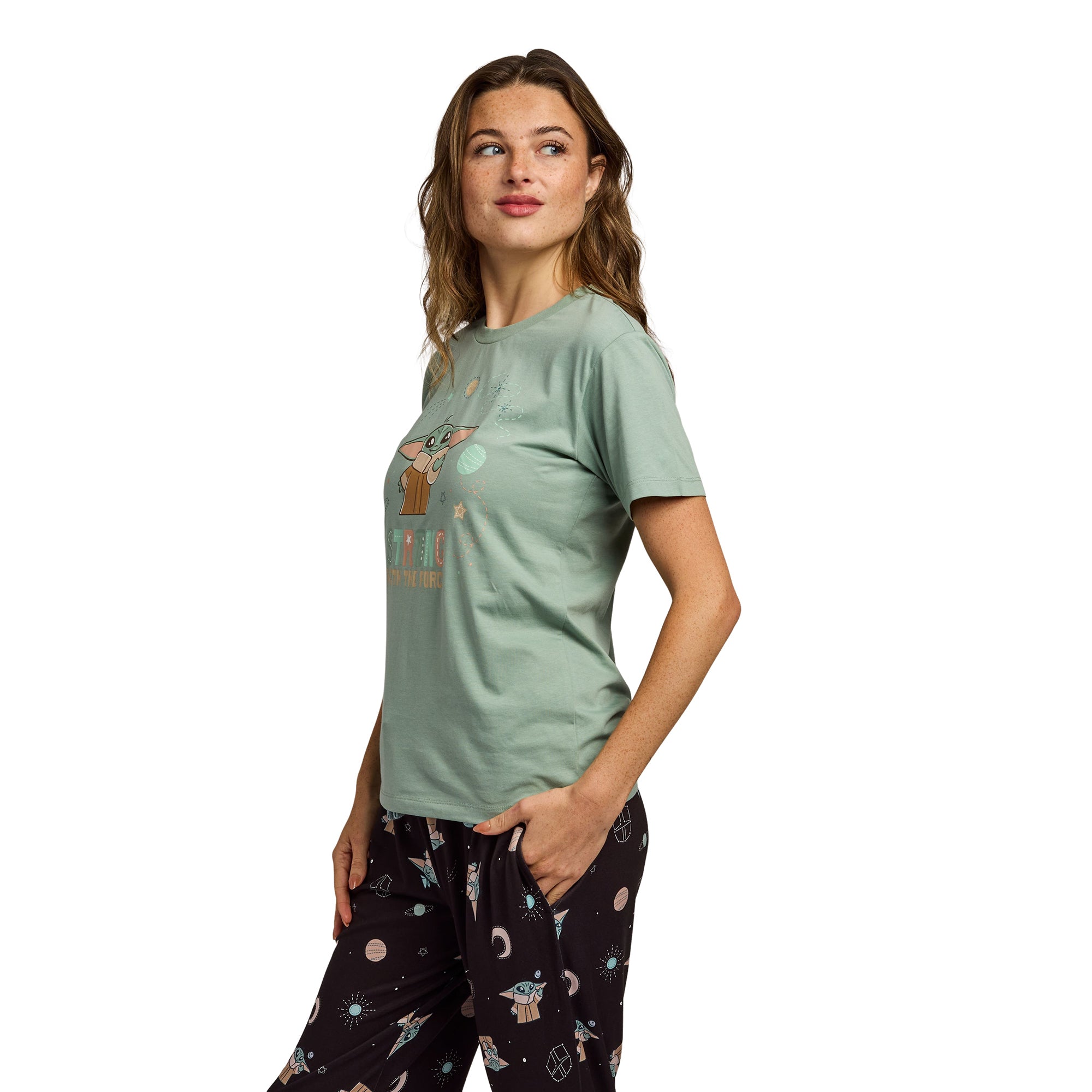 The Mandalorian Strong With The Force Grogu Women’s T-Shirt And Sleep Pants Sleepwear Set