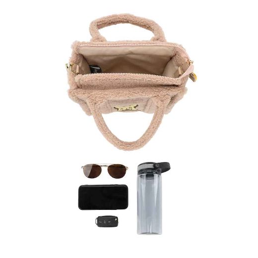 Picture of Disney Winnie the Pooh Sherpa Textured Handbag