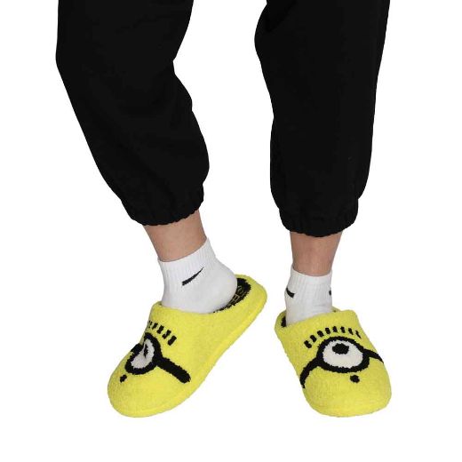 Picture of Minions Stuart Fuzzy Lounge Slippers