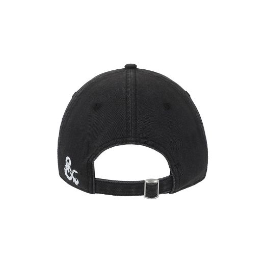 Picture of Dungeons & Dragons Embroidered Hat
